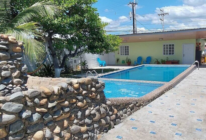 הוסטל B&d Lodgings