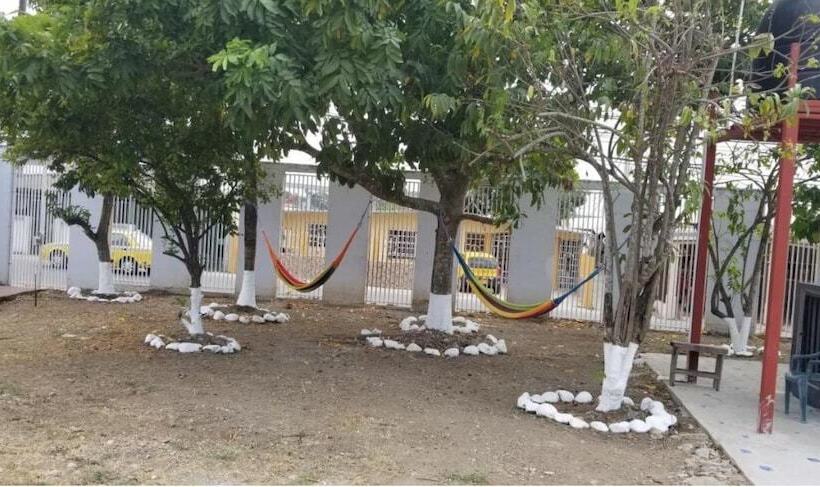 הוסטל B&d Lodgings