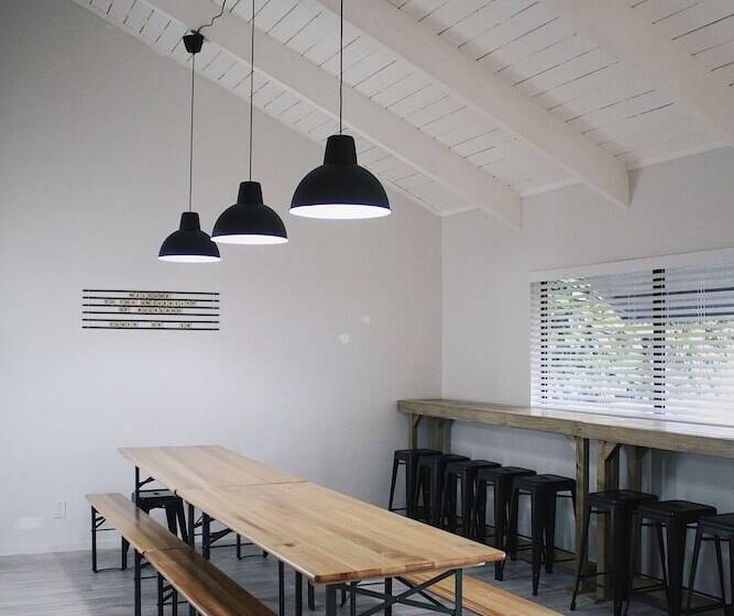 فندق صغير Hugo & Carter S Backpackers & Motel