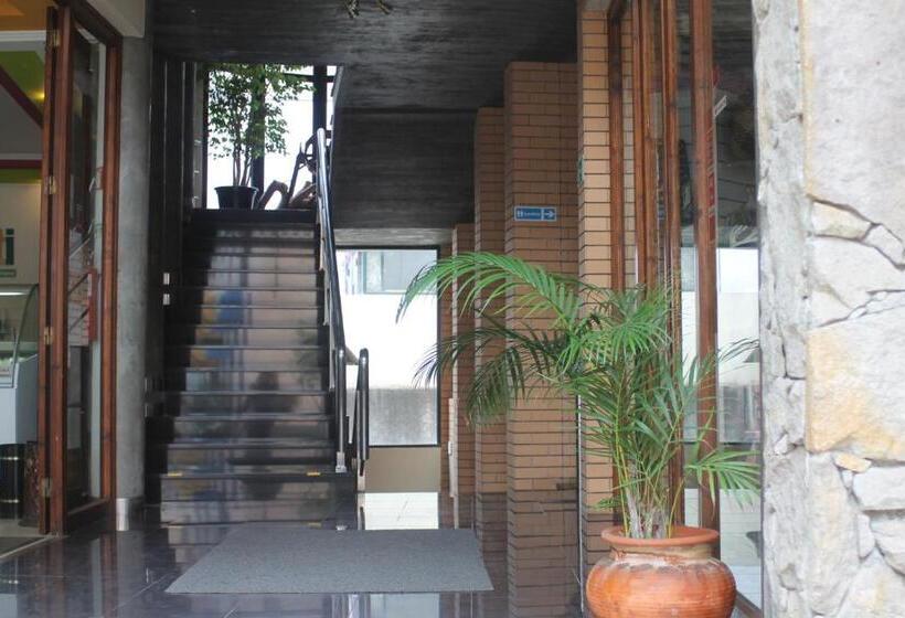 旅馆 Modern & Recycled Guest House