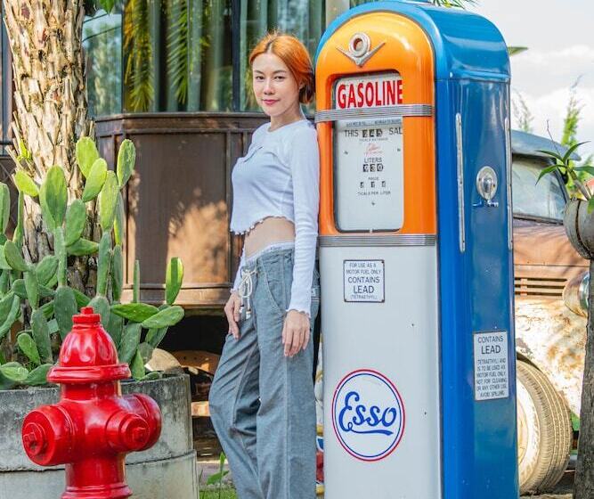 Apinya Resort Bangsarey