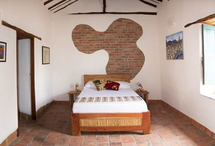 تختخواب و صبحانه Casa Canela