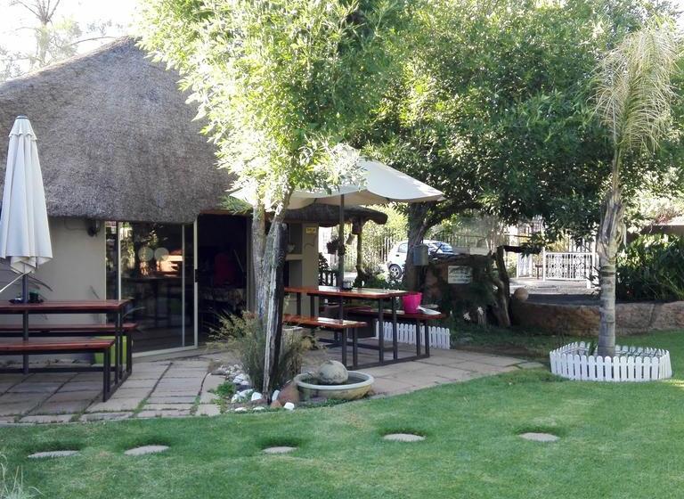 ベッドアンドブレックファースト Coffee@home  Ltd