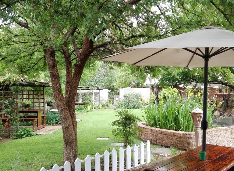 ベッドアンドブレックファースト Coffee@home  Ltd