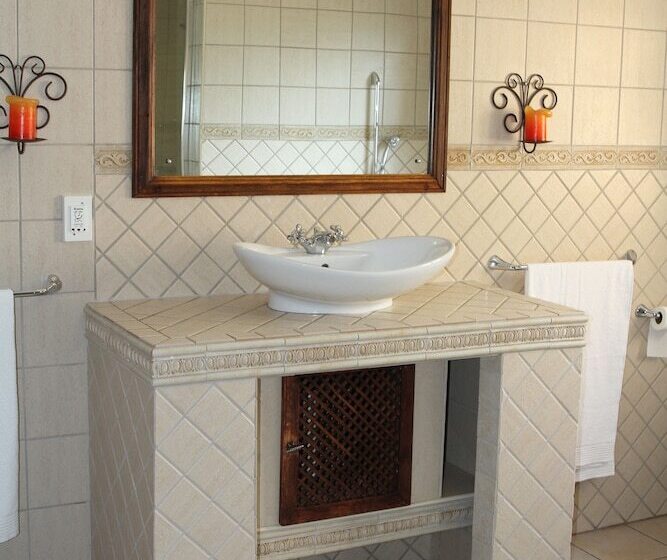 مبيت وإفطار La Villa Rosa