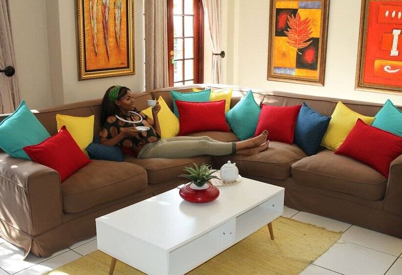 مبيت وإفطار La Villa Rosa