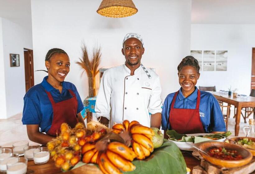 住宿加早餐  Zanziblue Boutique Villas