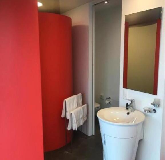 Chromotel Self Check In