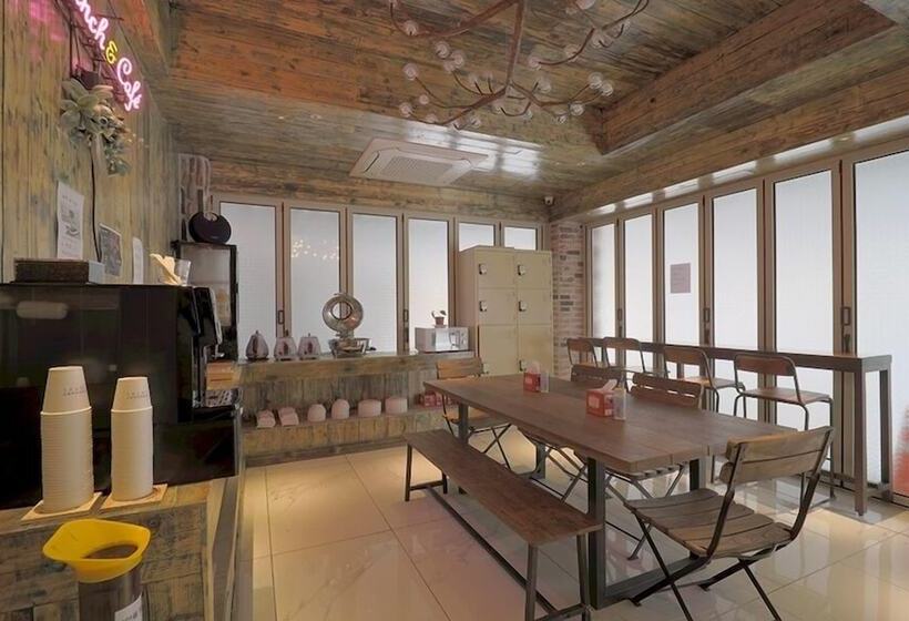 February Hotel Busan Gangseo Annex Building