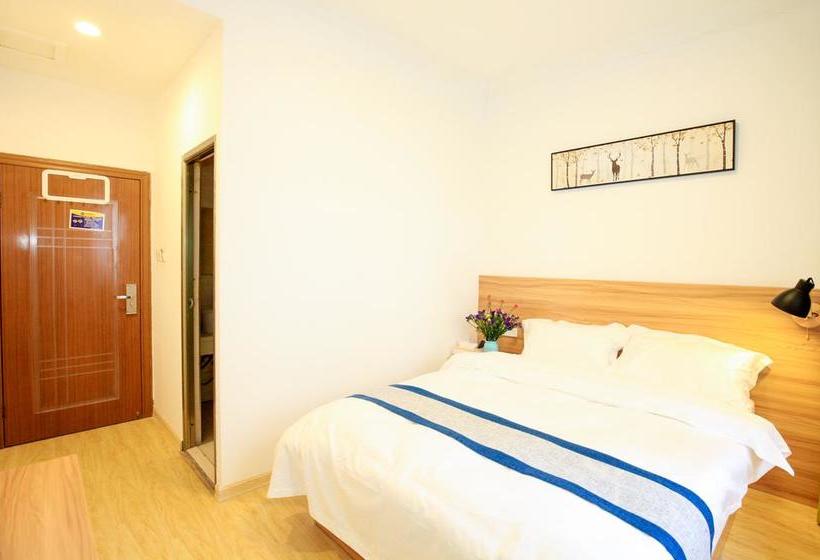 Global Village River View Hostel