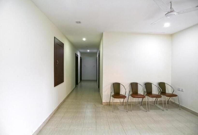 Отель Townhouse Best Inn