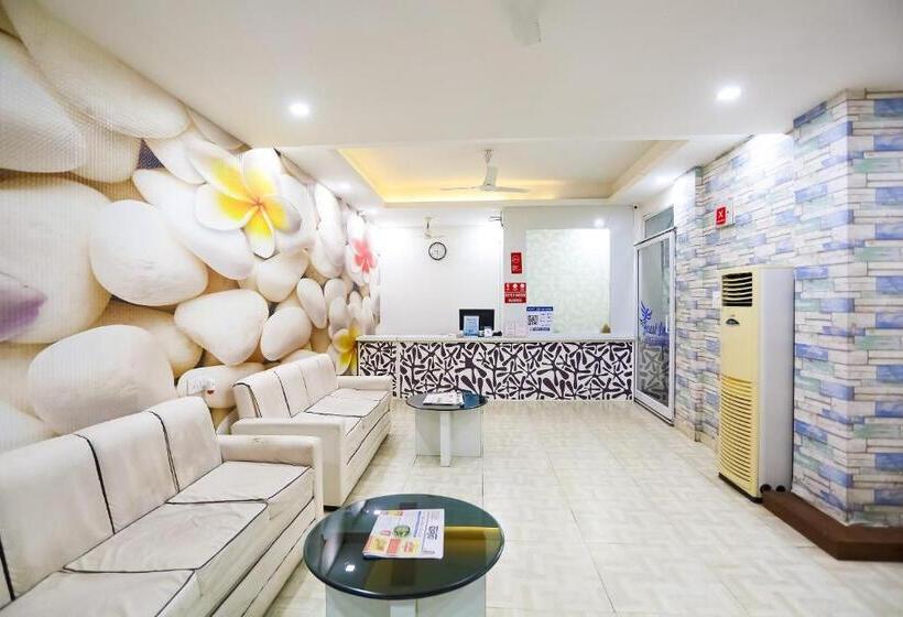 Отель Townhouse Best Inn