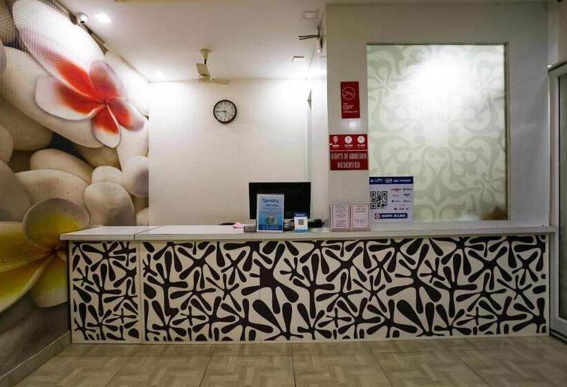 Отель Townhouse Best Inn