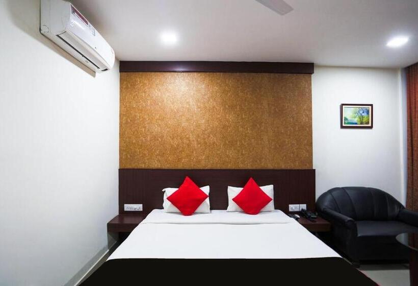 Отель Townhouse Best Inn