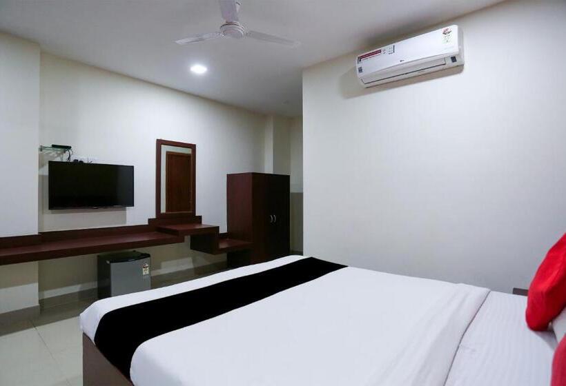 Отель Townhouse Best Inn