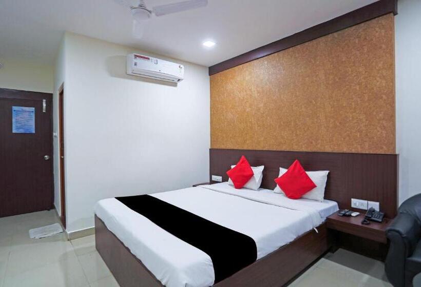 Отель Townhouse Best Inn