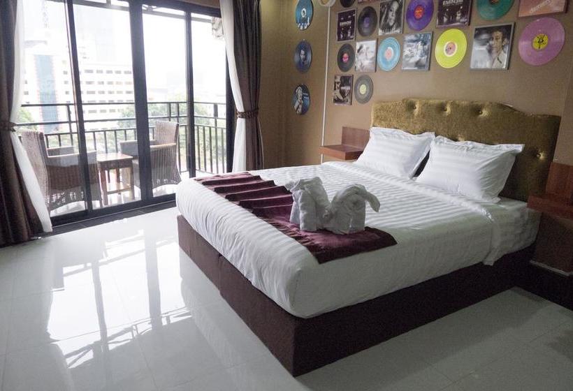 בית מלון כפרי Color Creative