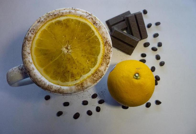 בית מלון כפרי Color Creative