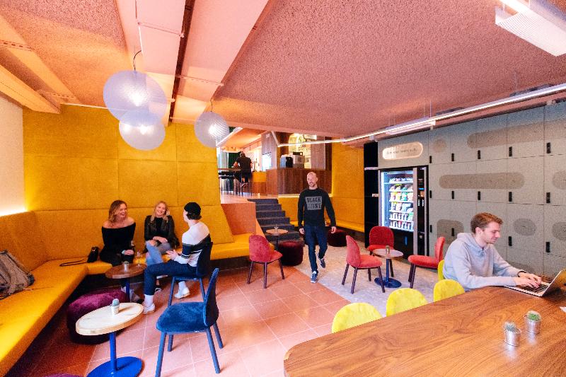 Капсульный Oтель Cityhub Rotterdam