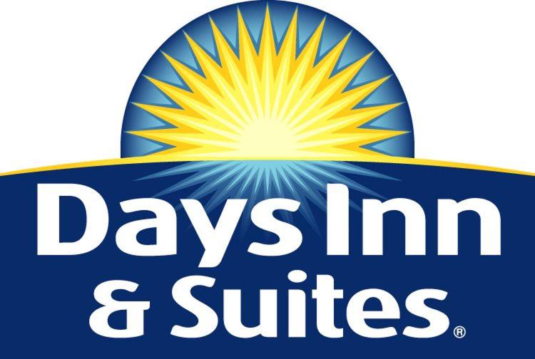 호텔 Days Inn & Suites By Wyndham Kearney Ne
