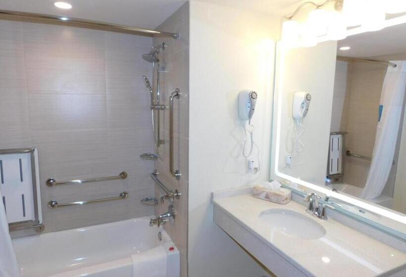 호텔 Days Inn & Suites By Wyndham Kearney Ne