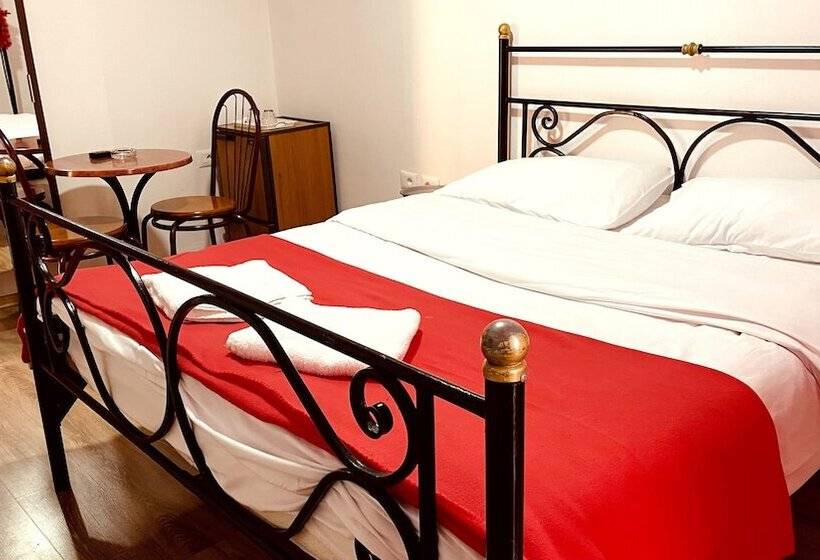 בית מלון כפרי Drinos