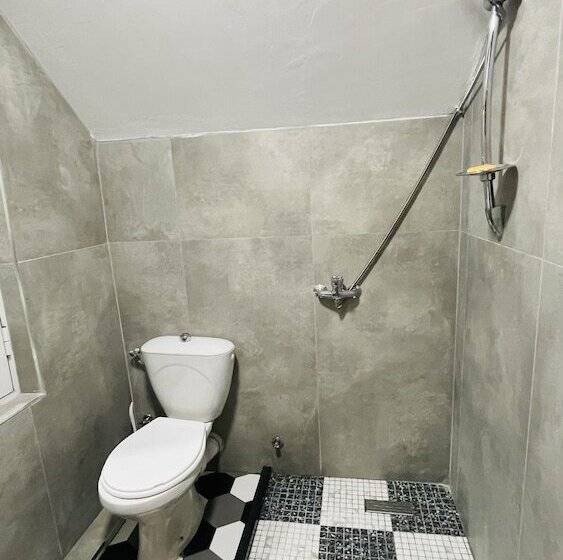 בית מלון כפרי Drinos