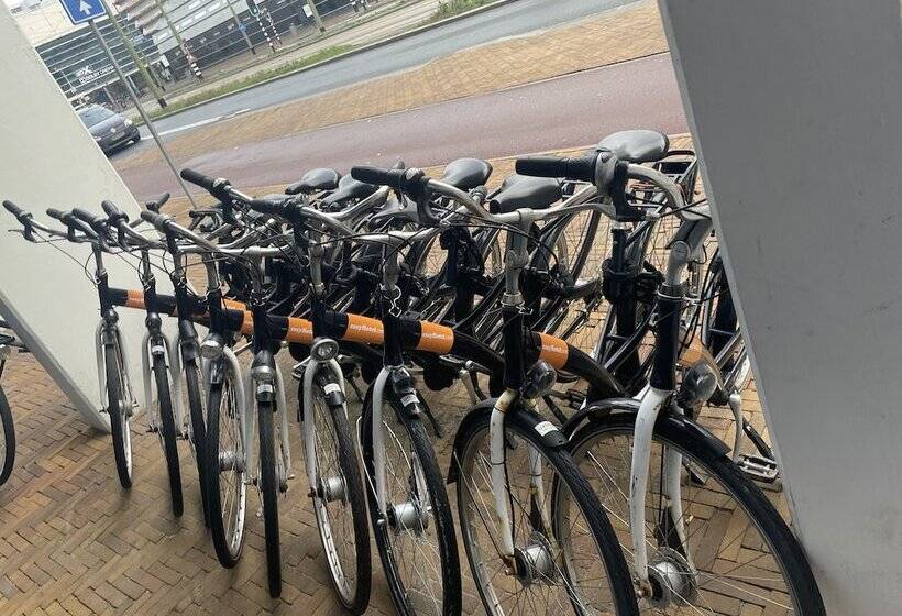 Easyhotel The Hague Scheveningen Beach