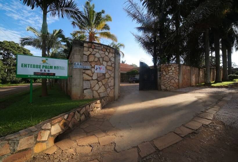 هتل Entebbe Palm