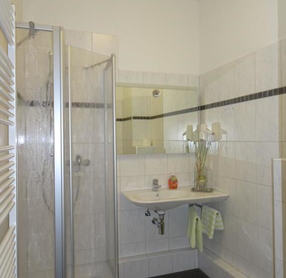 호텔 & Gasthof Zum Löwen