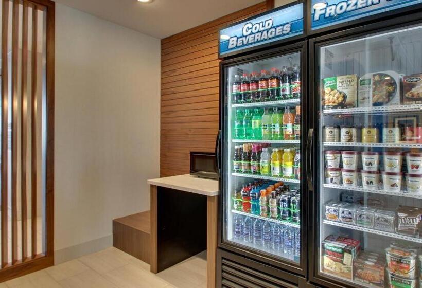 호텔 Holiday Inn Express & Suites Findlay North, An Ihg