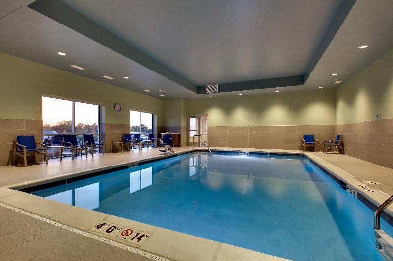 호텔 Holiday Inn Express & Suites Findlay North, An Ihg