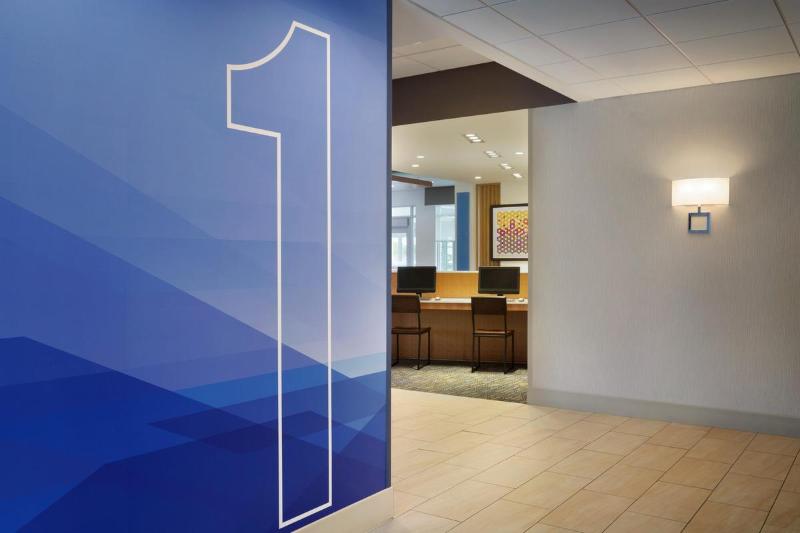 호텔 Holiday Inn Express & Suites Findlay North, An Ihg