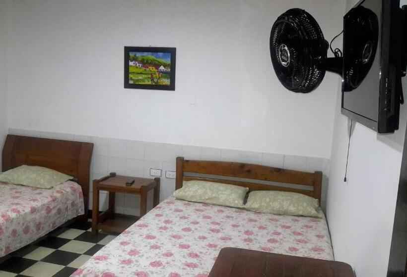 هتل Hospedaje Santa Bárbara