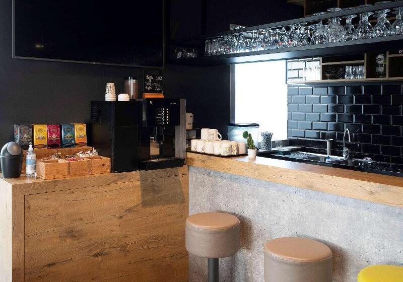 ホテル Ibis Budget Oostende Airport