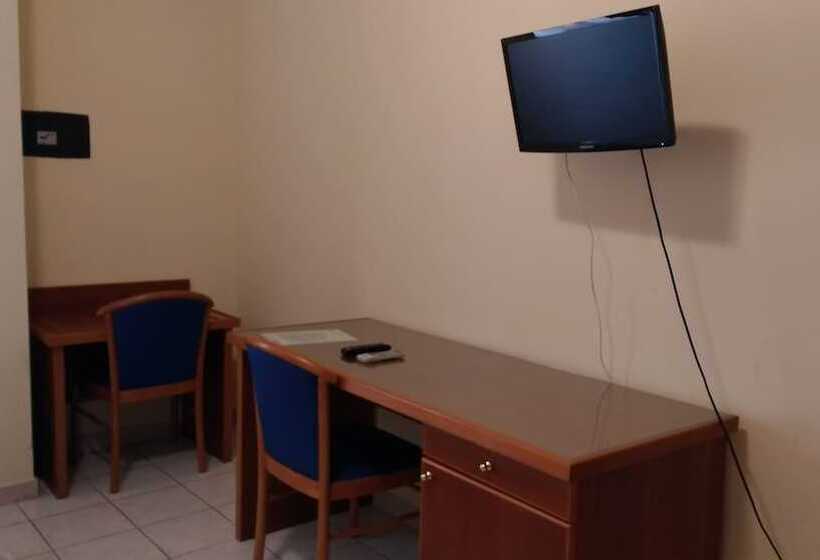 فندق La Falconara