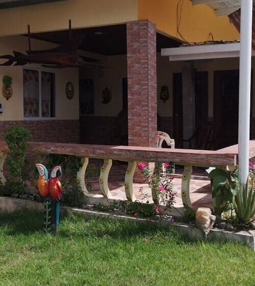 Отель Los Troncos