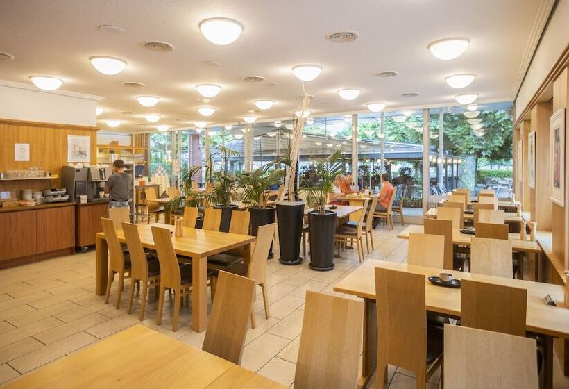 בית מלון כפרי Rotes Kreuz