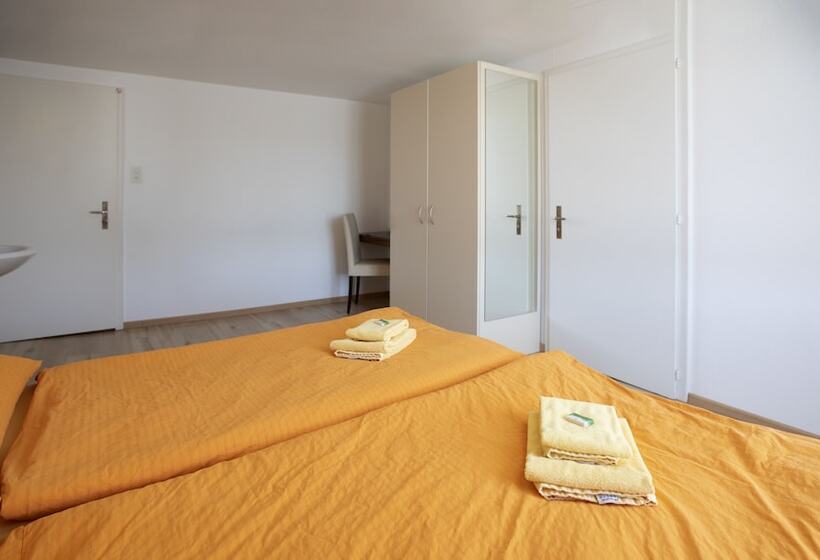 בית מלון כפרי Rotes Kreuz