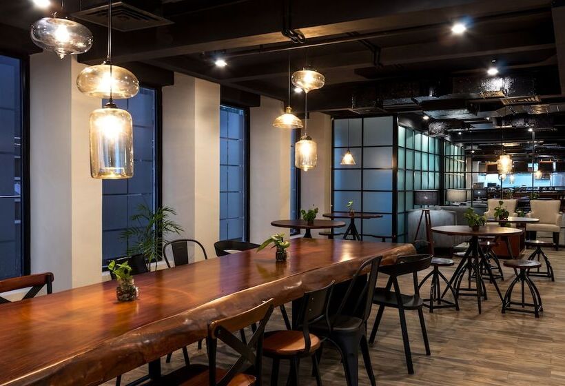 فندق S Loft Manado