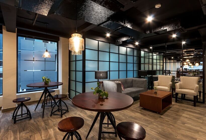 فندق S Loft Manado