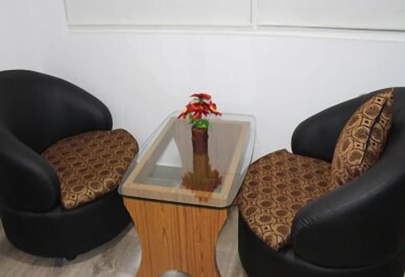 Отель Suradeep Residency