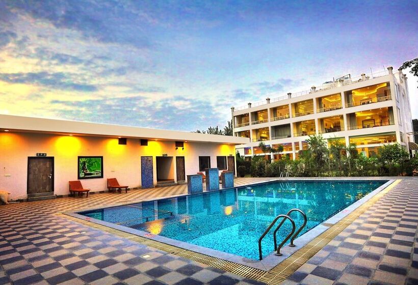 فندق Winsome Resort & Spa