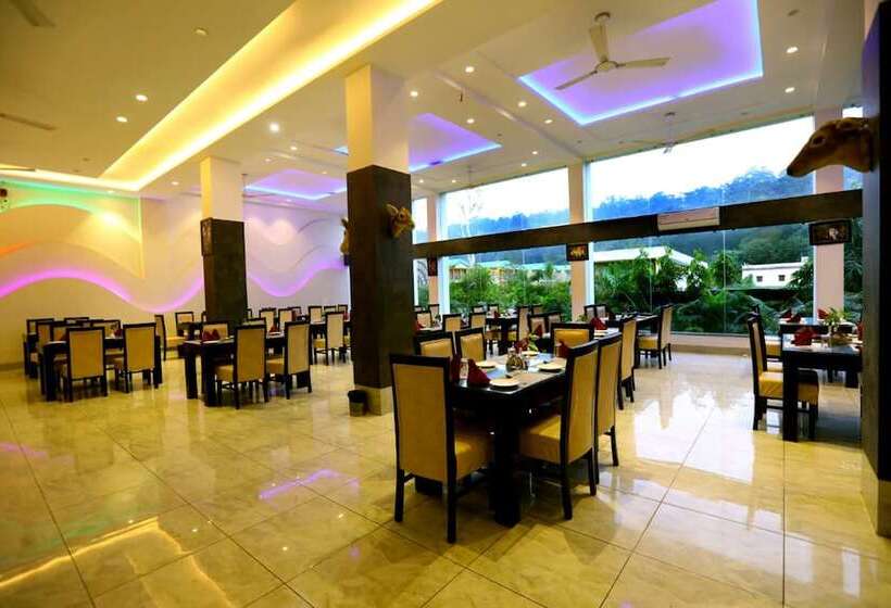 Отель Winsome Resort & Spa