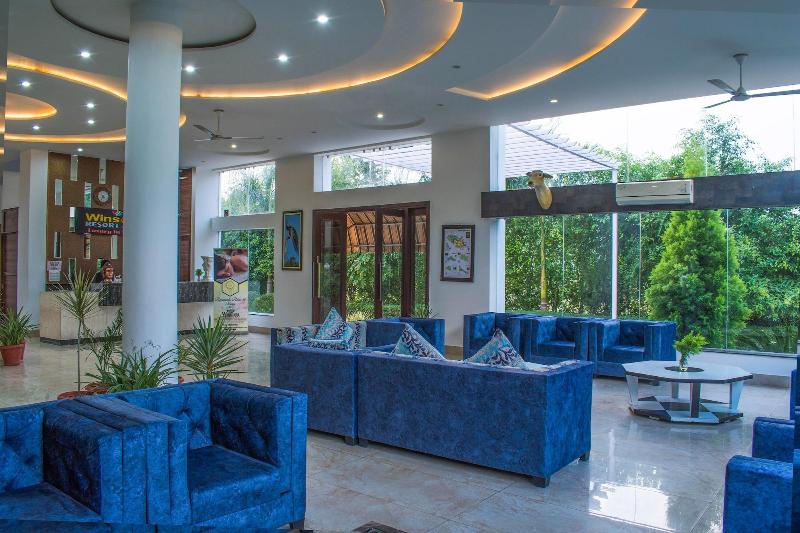 Отель Winsome Resort & Spa