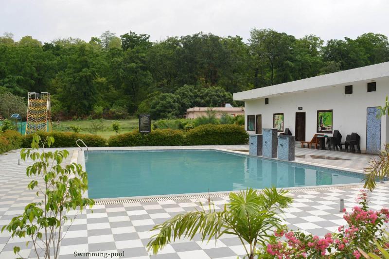 Отель Winsome Resort & Spa