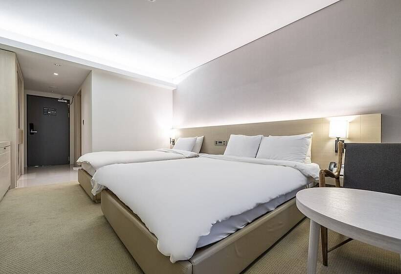 Wonju City Hotel Hyeoksin