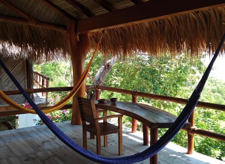 فندق Zazil Retreat