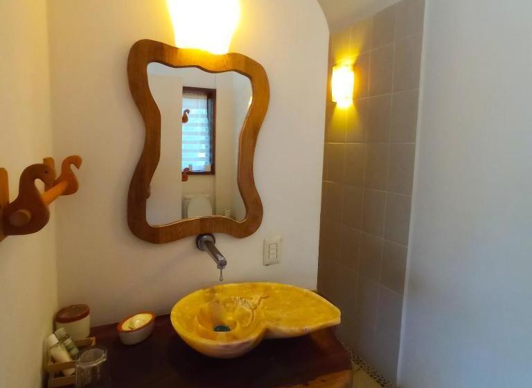 Отель Zazil Retreat