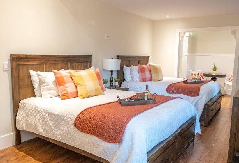 Kelowna Bed And Breakfast